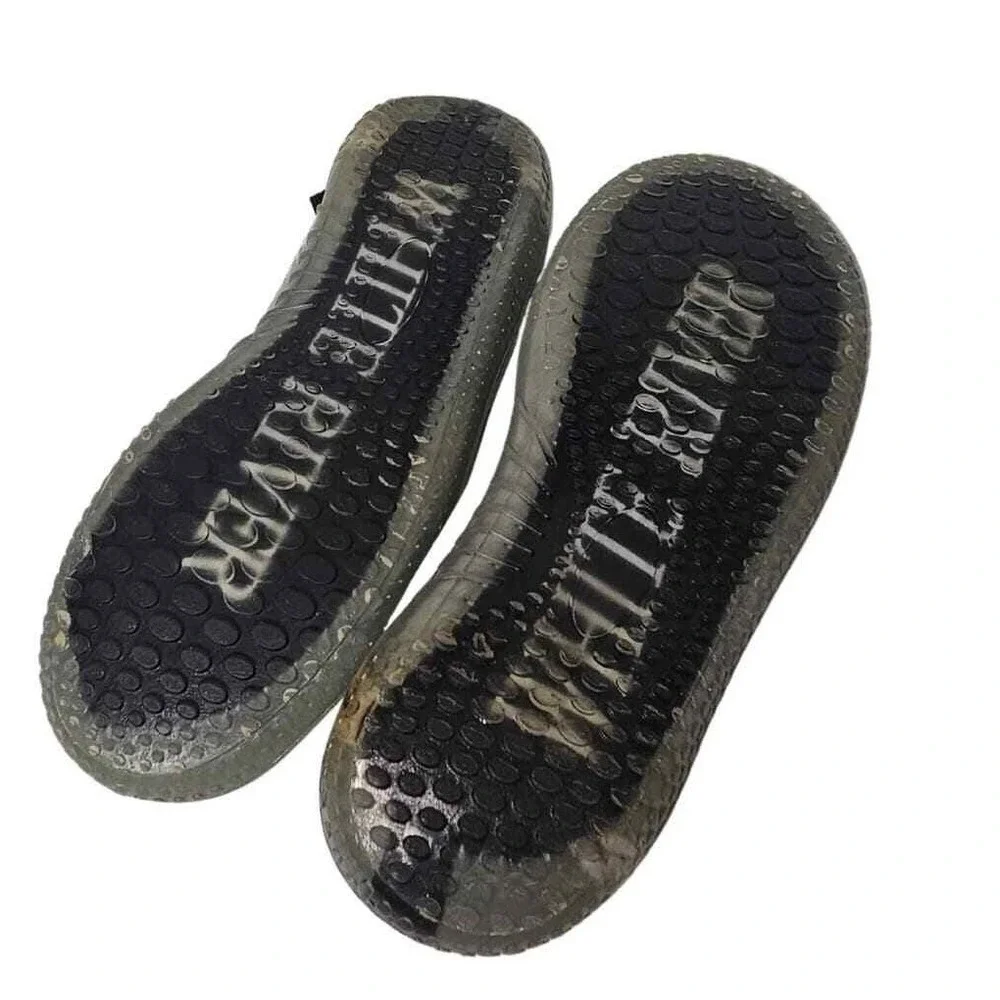 White‎ River Aqua Sox Water Shoes Boys 10M Gray Good Condition Slip-On Mesh